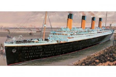 RMS TITANIC 1:400